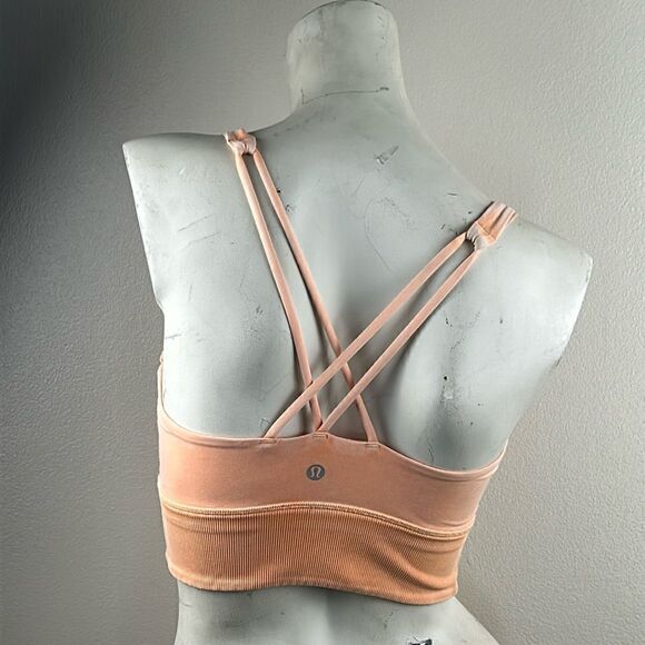 Women’s Lululemon sport bra size 4 shirt top - Picture 5 of 10